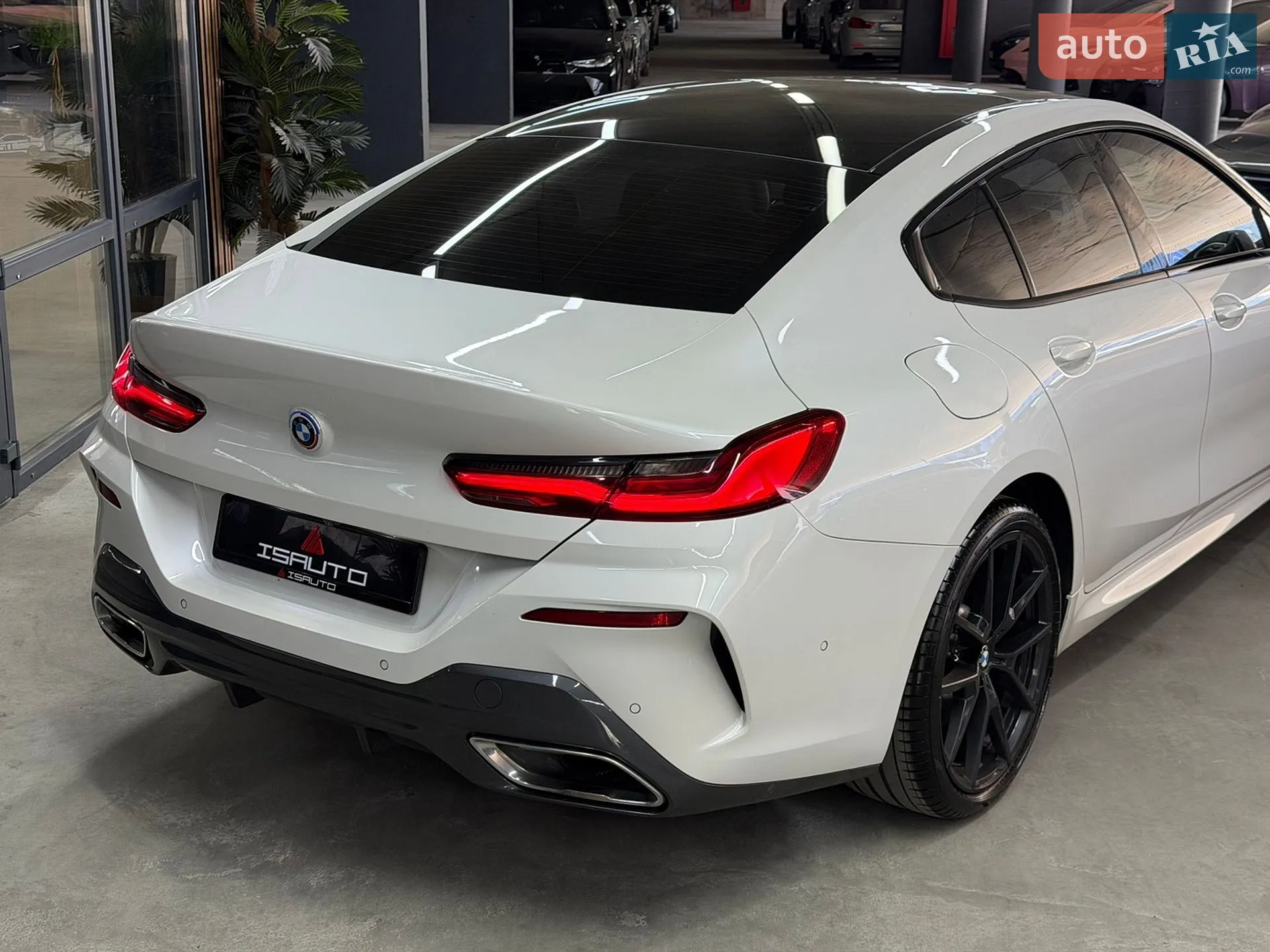 2021 BMW 8er - мініатюра 17