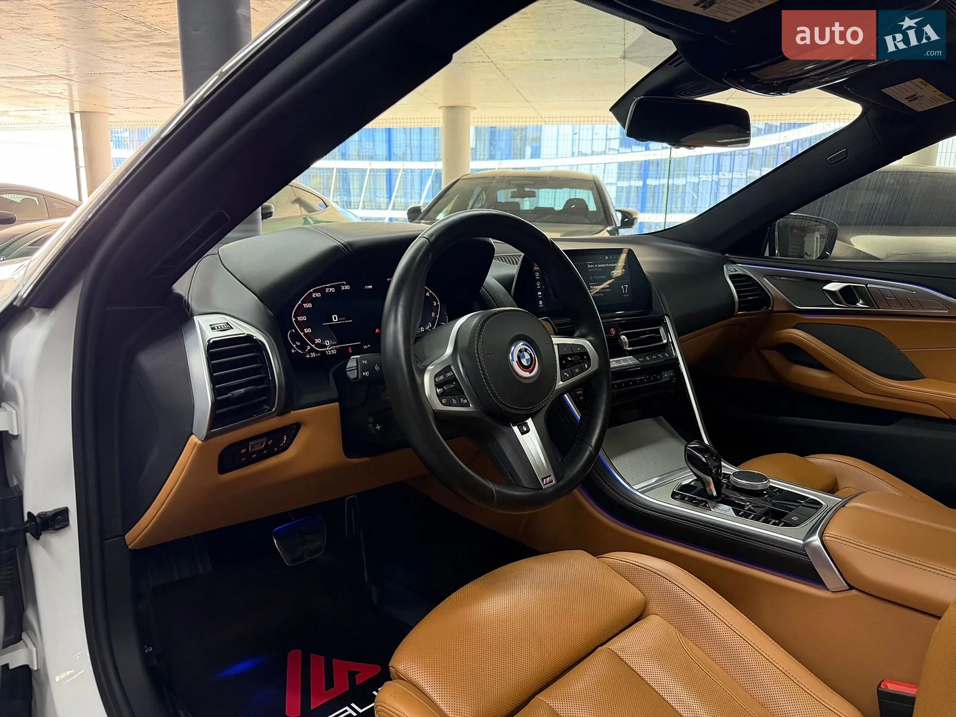 2021 BMW 8er - мініатюра 18