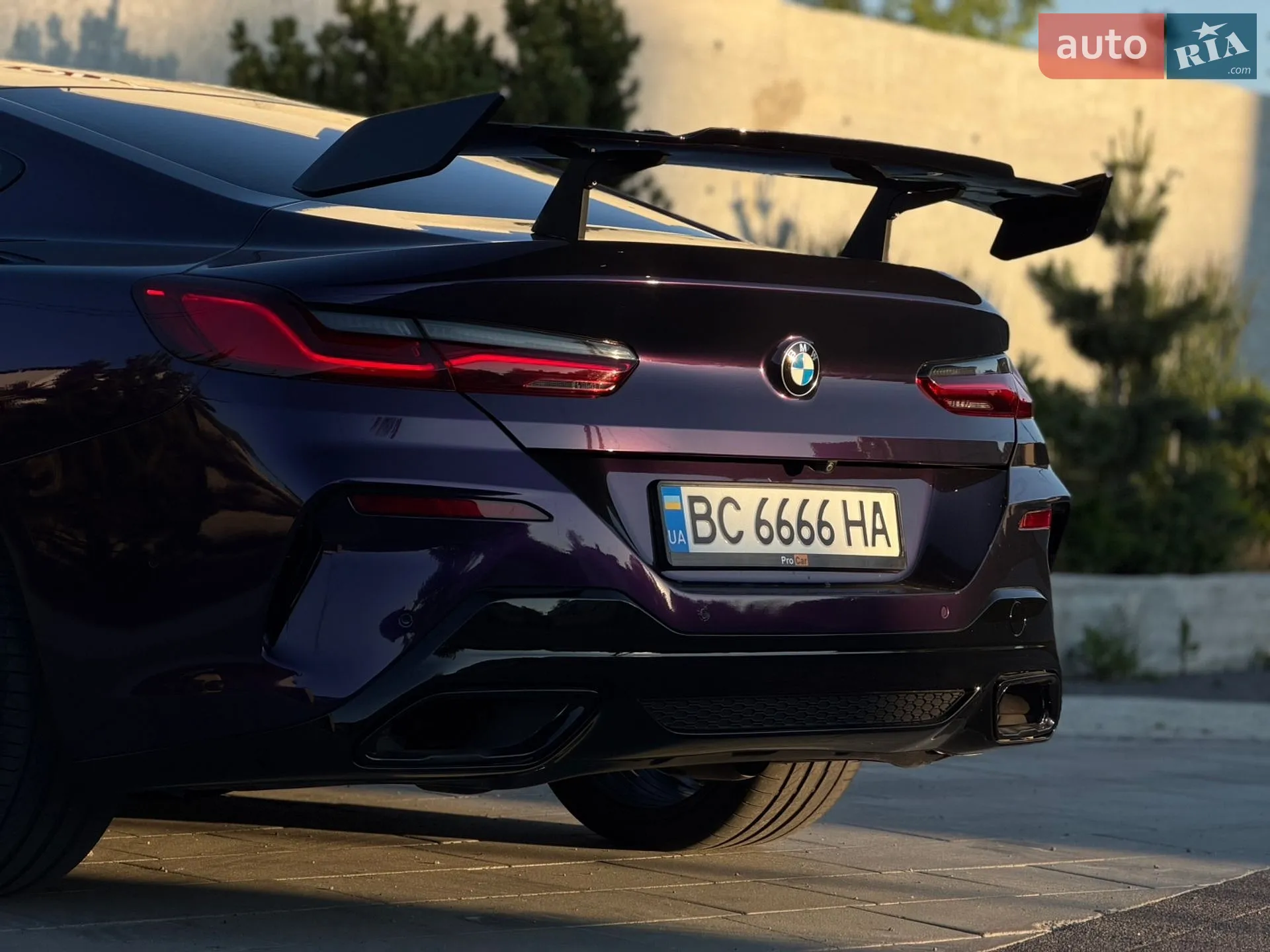2022 BMW 8er - мініатюра 26