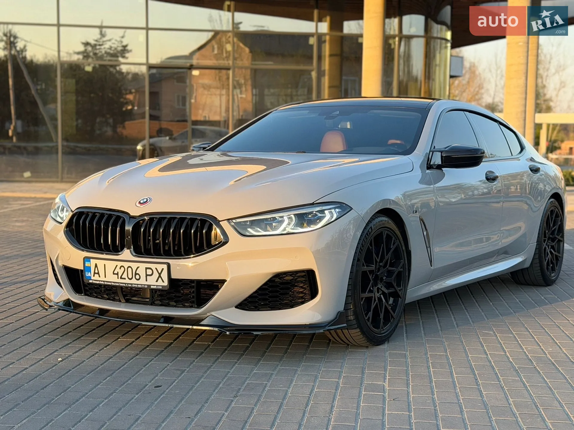 2019 BMW 8er - мініатюра 17