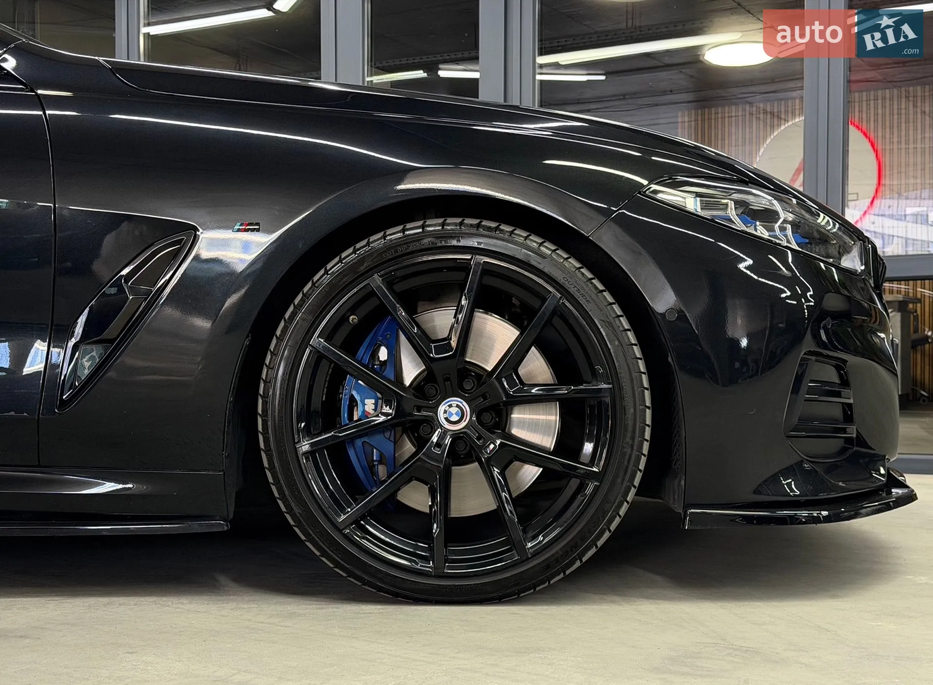 2021 BMW 8er - мініатюра 5