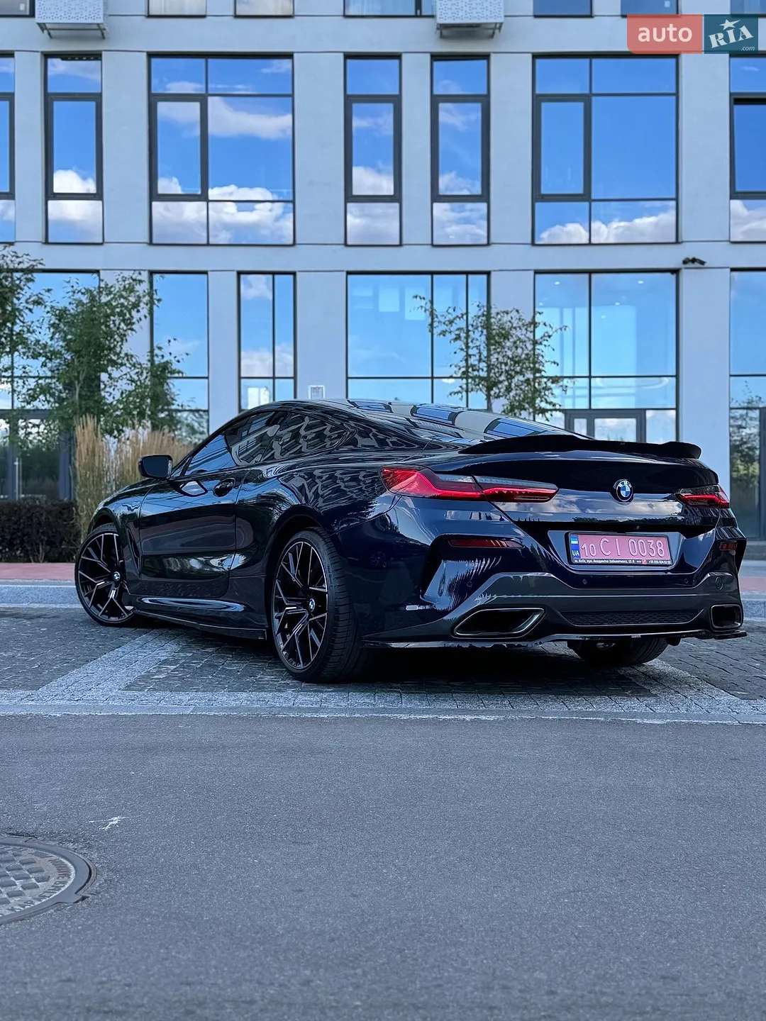 2019 BMW 8er - мініатюра 8