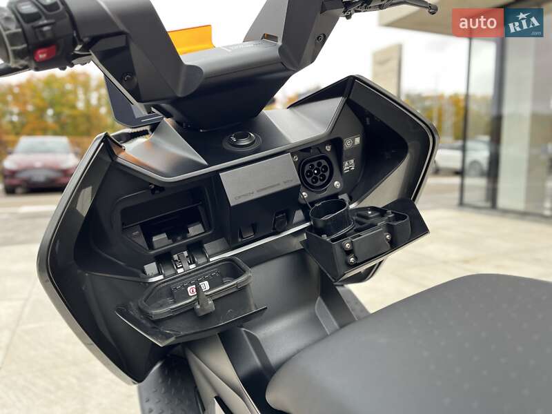 Скутер BMW CE 04 2021 в Києві