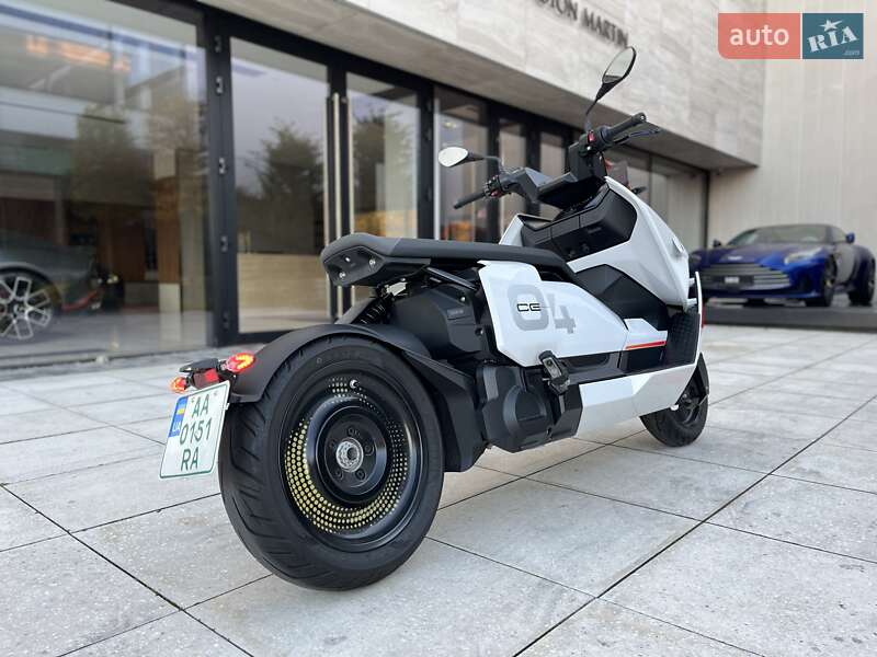 Скутер BMW CE 04 2023 в Киеве
