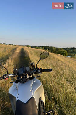 Мотоцикл Спорт-туризм BMW F 650GS 2011 в 