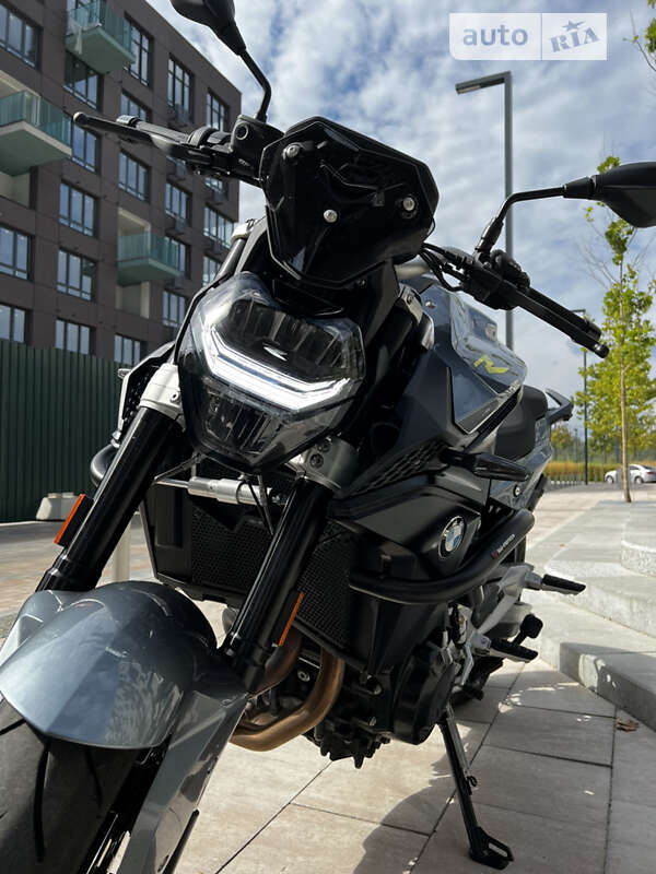 Мотоцикл Без обтекателей (Naked bike) BMW F 900R 2023 в Киеве