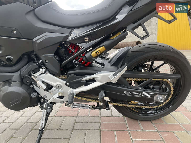 Мотоцикл Без обтекателей (Naked bike) BMW F 900R 2024 в Калуше