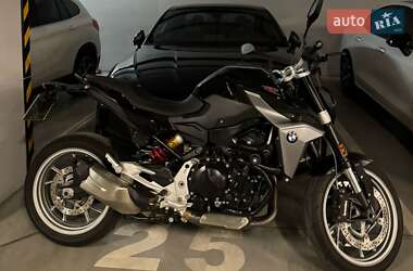Мотоцикл Без обтекателей (Naked bike) BMW F 900R 2023 в Киеве
