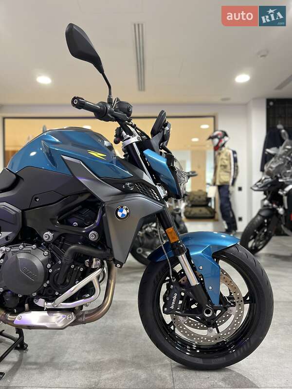 Мотоцикл Без обтікачів (Naked bike) BMW F 900R 2025 в Києві фото 9 Мотоцикл Без обтікачів (Naked bike) BMW F 900R 2025 в Києві