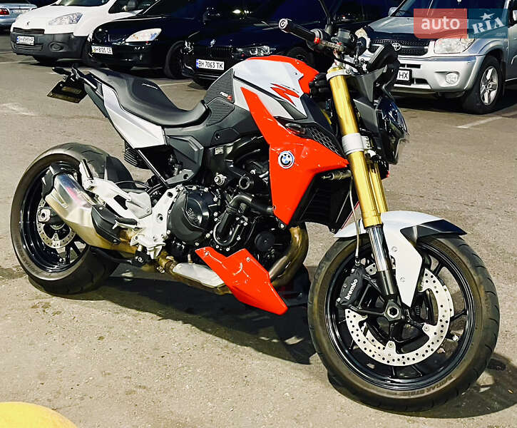 BMW F 900R 2019