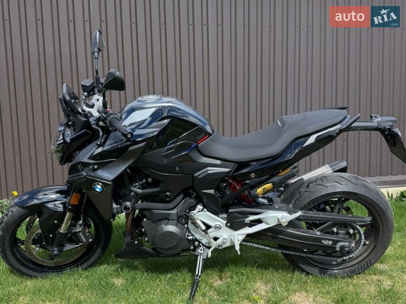 Мотоцикл Без обтекателей (Naked bike) BMW F 900R 2025 в Луцке фото 4 Мотоцикл Без обтекателей (Naked bike) BMW F 900R 2025 в Луцке