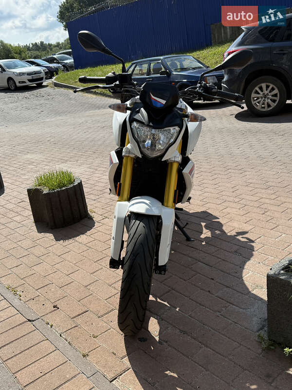 Мотоцикл Без обтекателей (Naked bike) BMW G 310R 2017 в Хмельницком