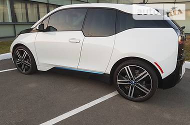 Хэтчбек BMW I3 2015 в Киеве