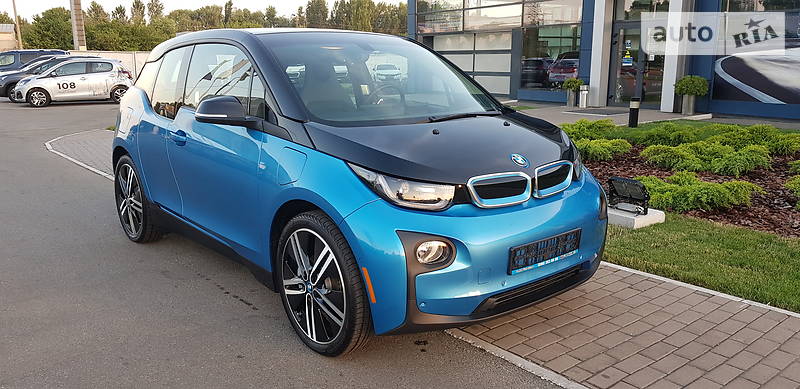 Универсал BMW I3 2017 в Киеве