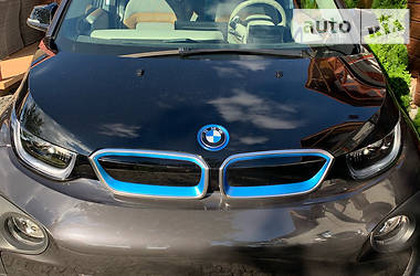 Хетчбек BMW I3 2015 в 