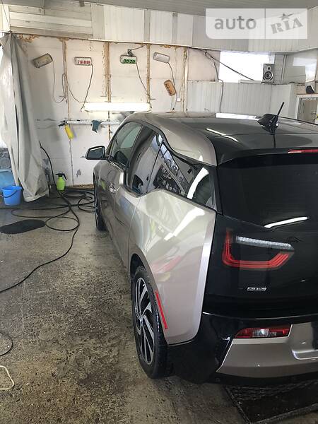 Хетчбек BMW I3 2014 в Дніпрі