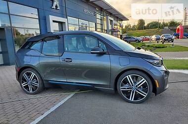 Хетчбек BMW I3 2017 в 