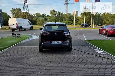 Хетчбек BMW I3 2017 в 