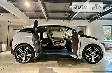 Хэтчбек BMW I3 2015 в Ужгороде