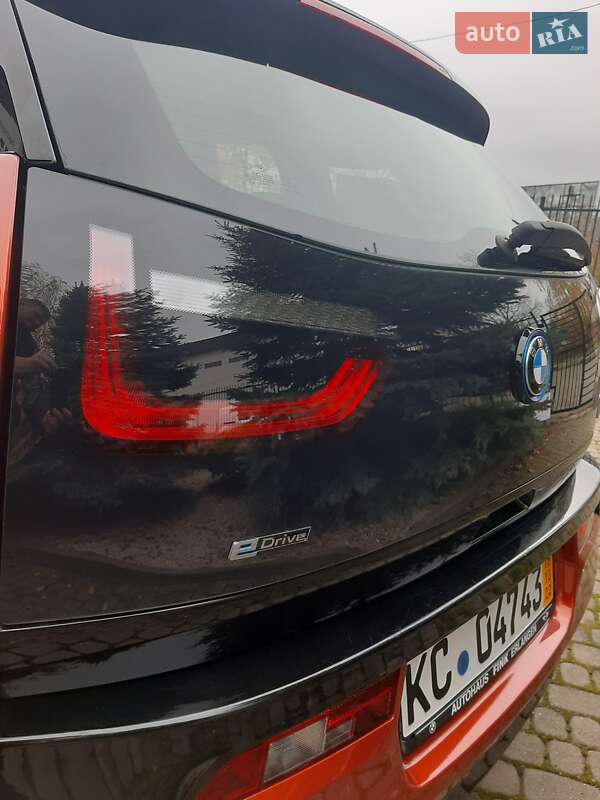 Хэтчбек BMW I3 2015 в Сваляве
