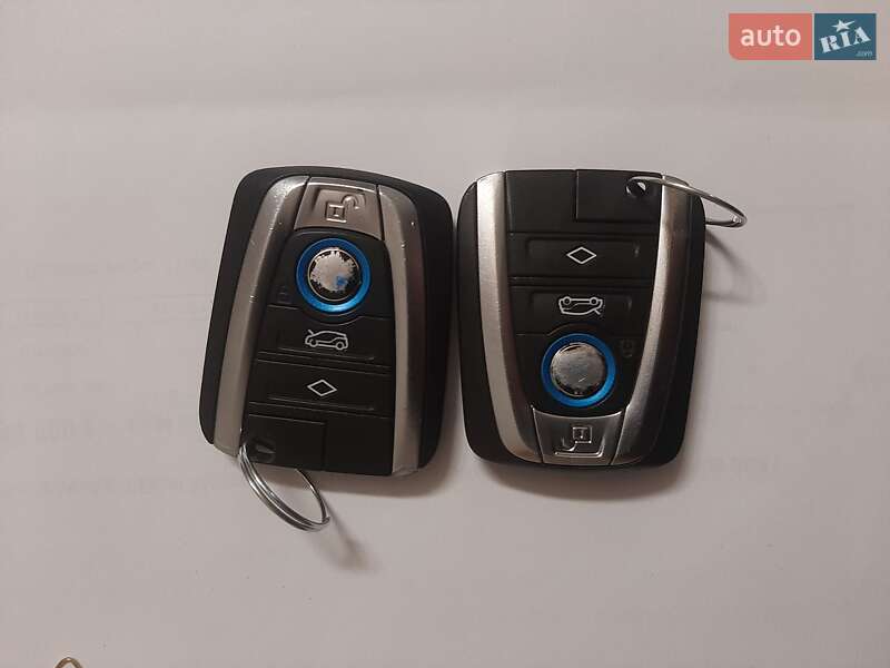 Хэтчбек BMW I3 2015 в Сваляве