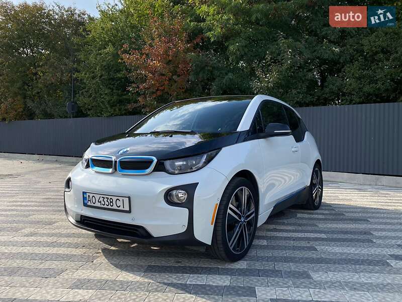 Хэтчбек BMW I3 2015 в Ужгороде