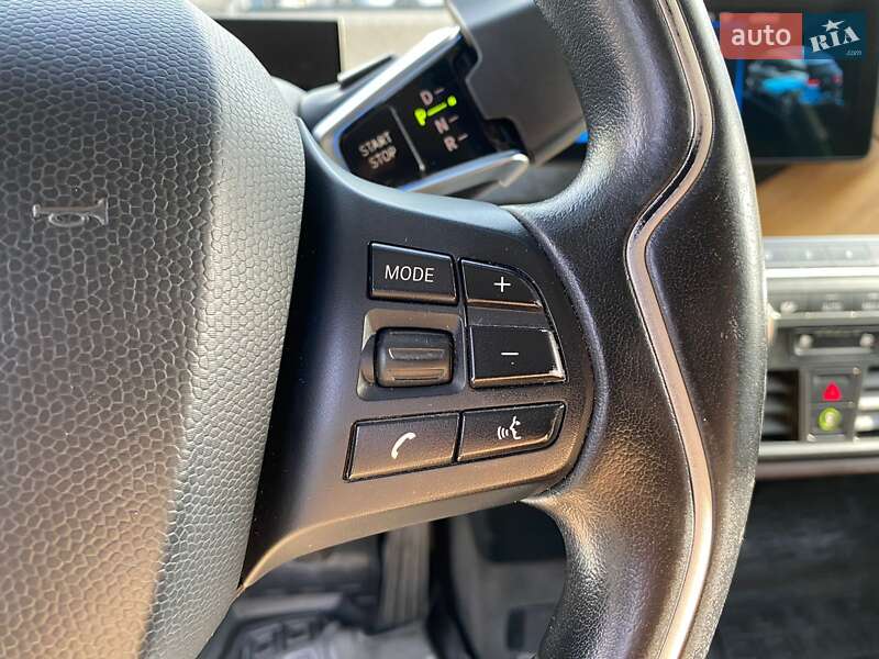 Хэтчбек BMW I3 2015 в Ужгороде
