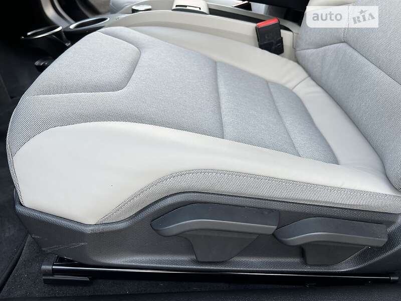 Хэтчбек BMW I3 2019 в Днепре