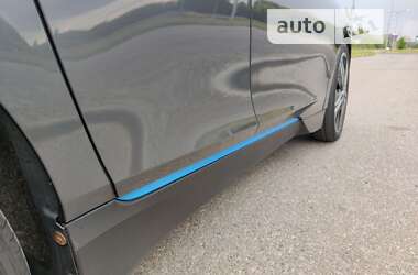 Хэтчбек BMW I3 2017 в 