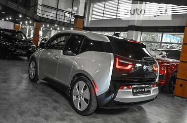 Хетчбек BMW I3 2015 в 