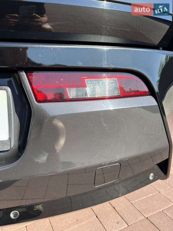 Хэтчбек BMW I3 2014 в Киеве фото 29 Хэтчбек BMW I3 2014 в Киеве