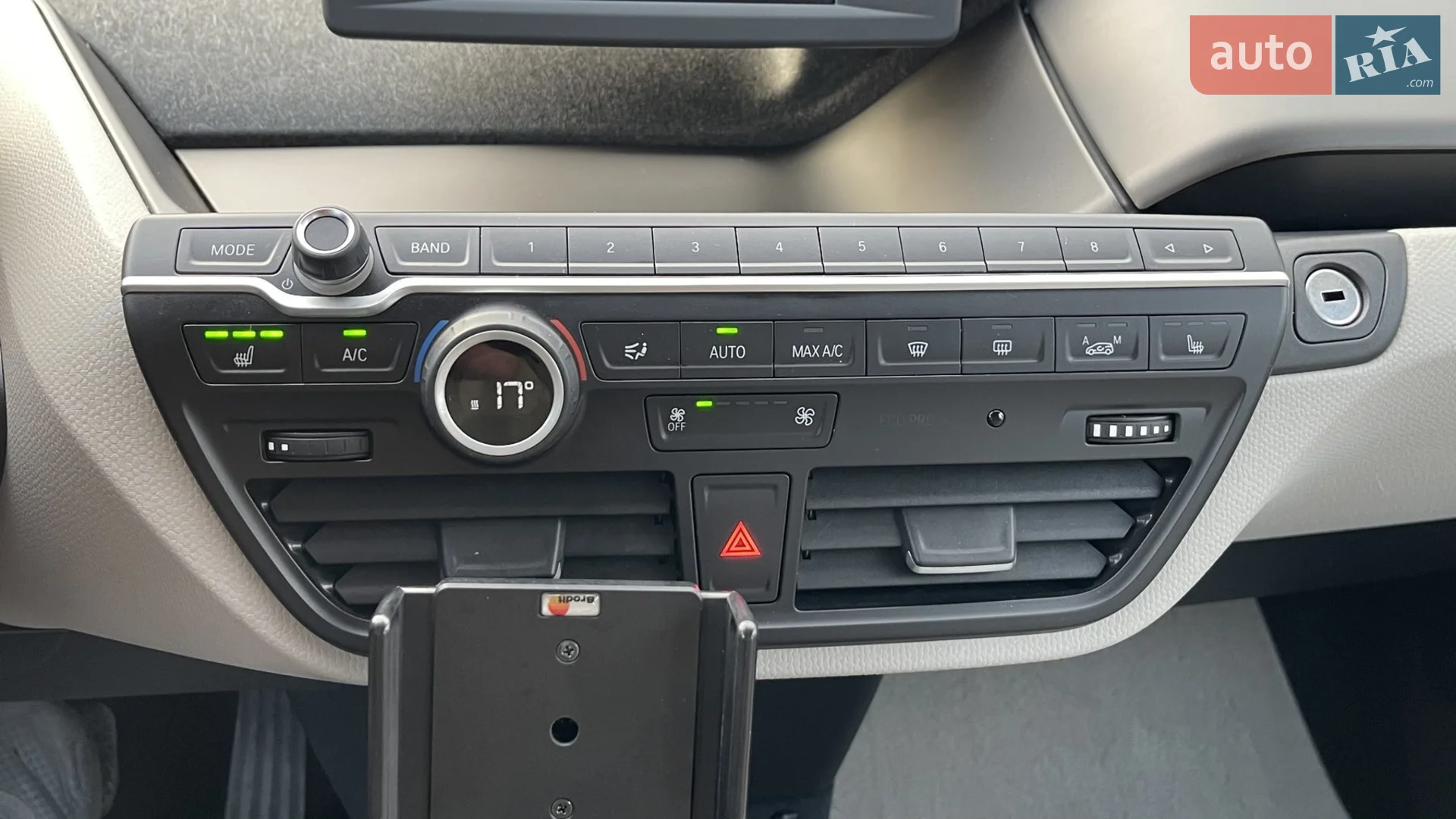 2015 BMW i3 - мініатюра 32
