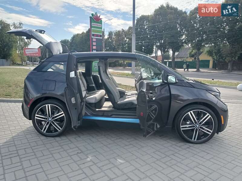 Хэтчбек BMW I3 2015 в Житомире