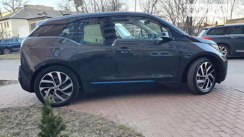 Хэтчбек BMW I3 2015 в Киеве