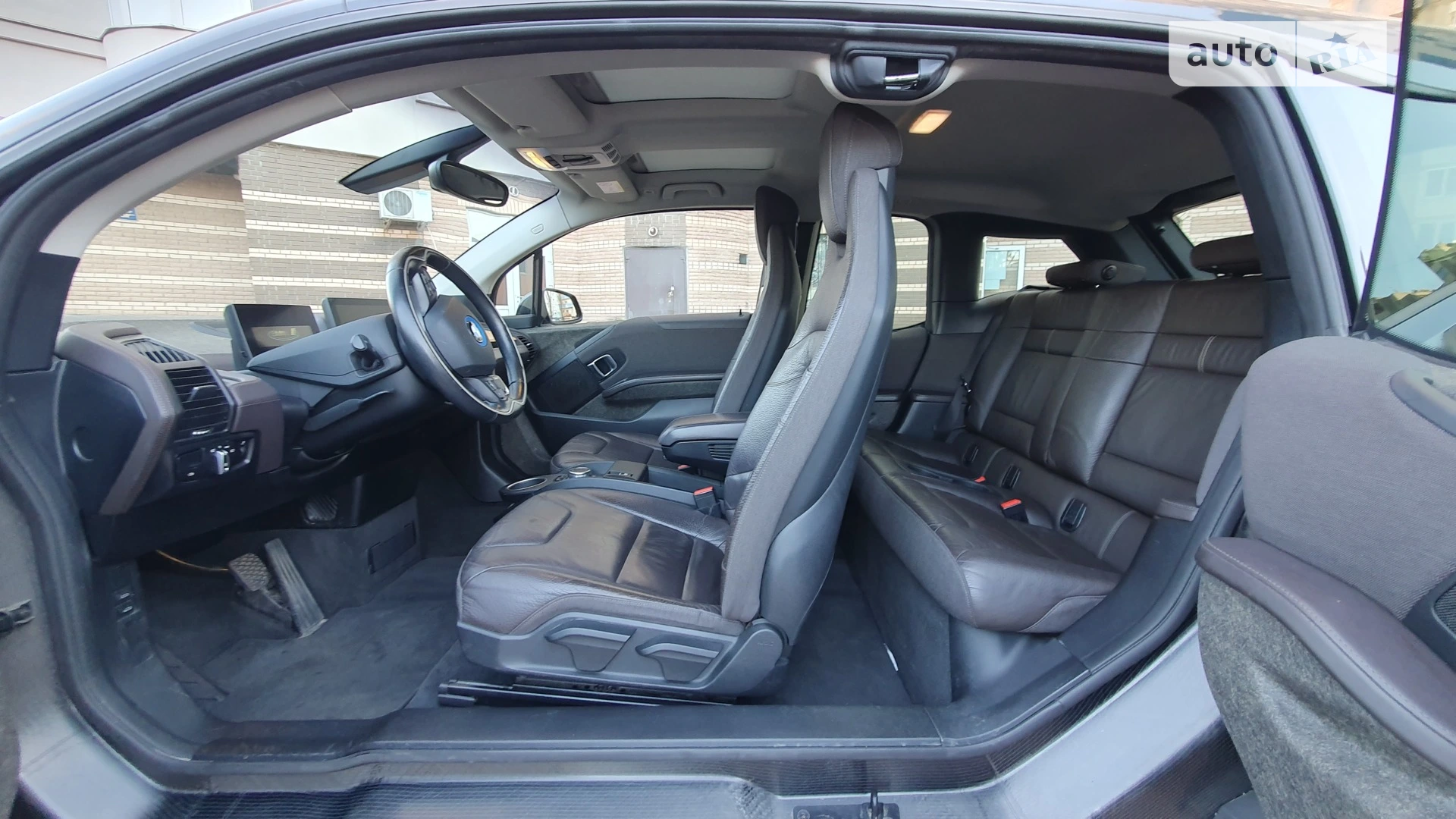 2015 BMW i3 - мініатюра 28