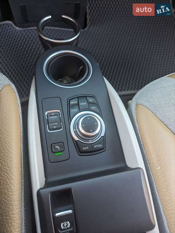 Хетчбек BMW I3 2015 в Чернівцях