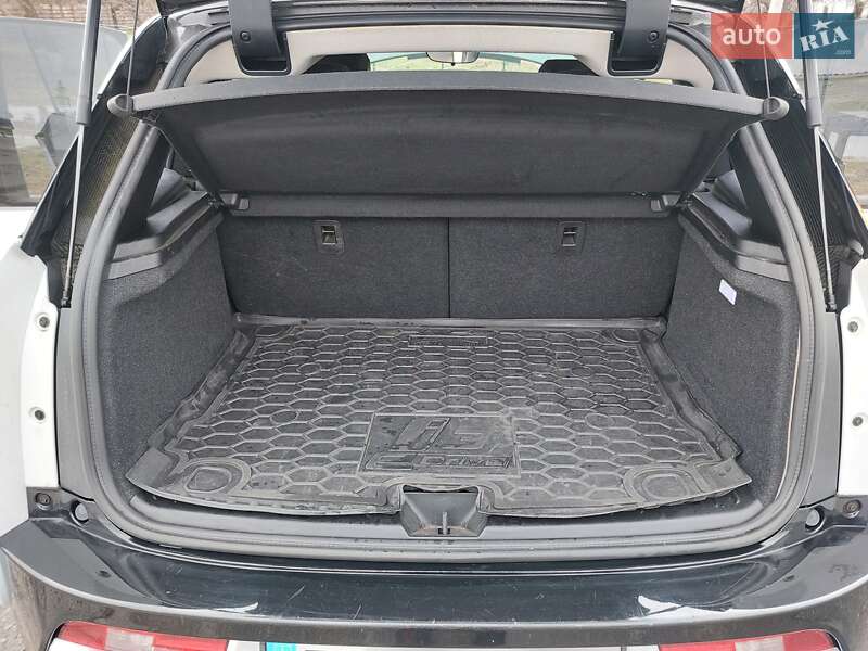 Хэтчбек BMW I3 2015 в Киеве