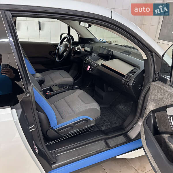 Хэтчбек BMW I3 2015 в Львове
