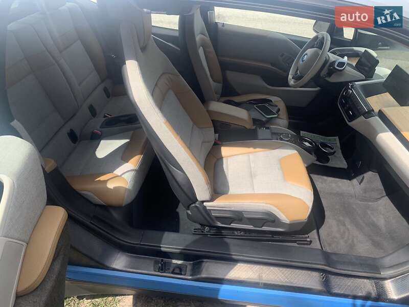 Хэтчбек BMW I3 2015 в Харькове