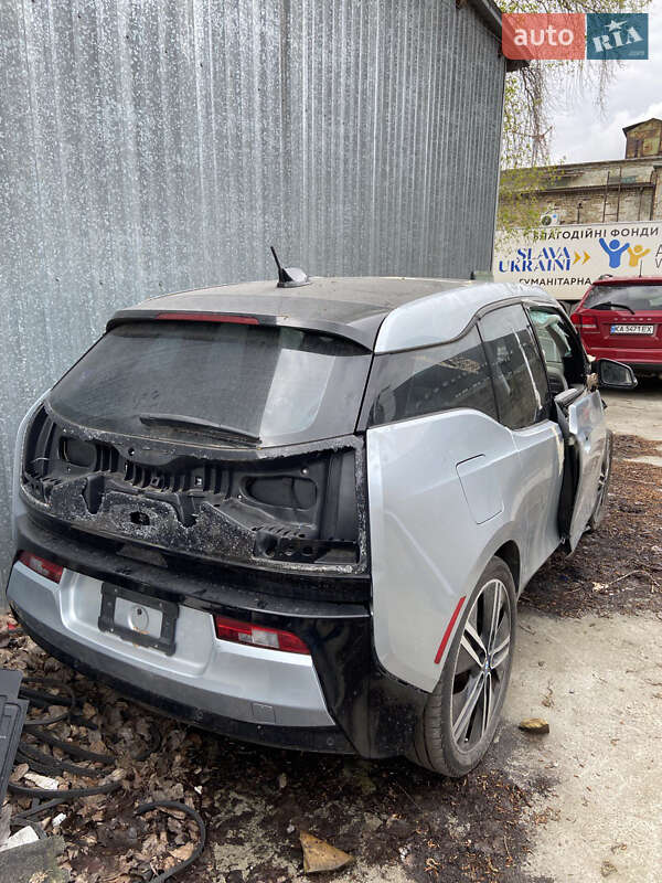 Хэтчбек BMW I3 2015 в Киеве