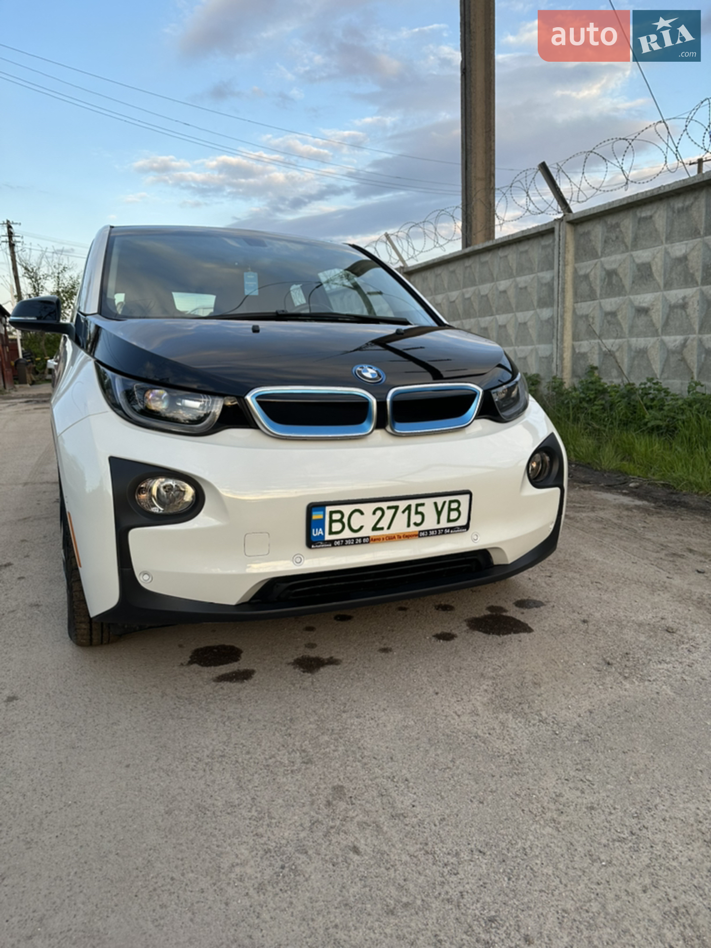 2017 BMW i3 - фото 1