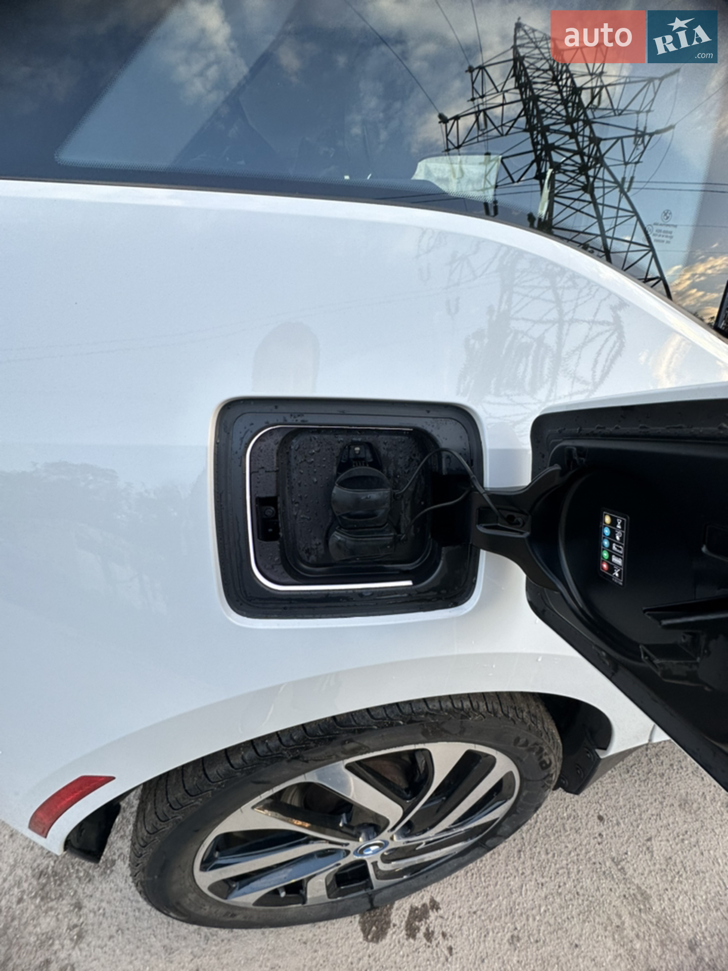 2017 BMW i3 - мініатюра 16