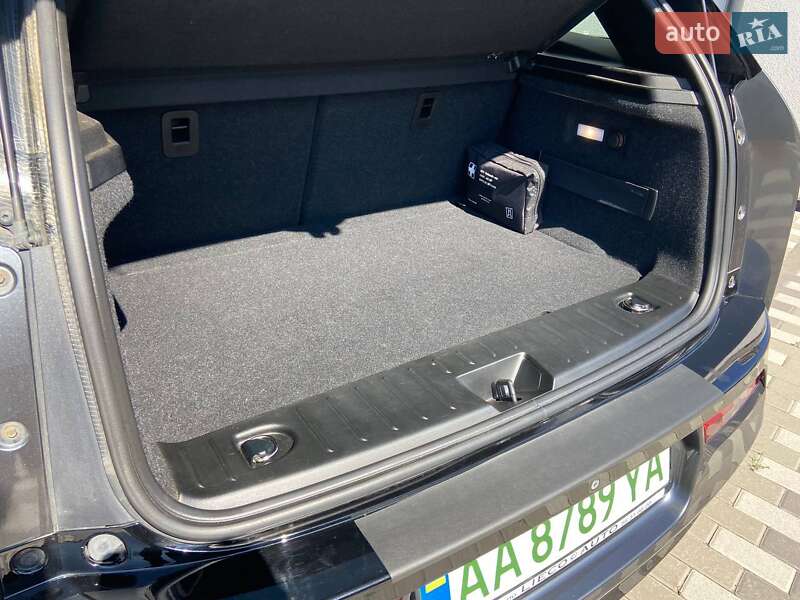 Хэтчбек BMW I3 2016 в Киеве
