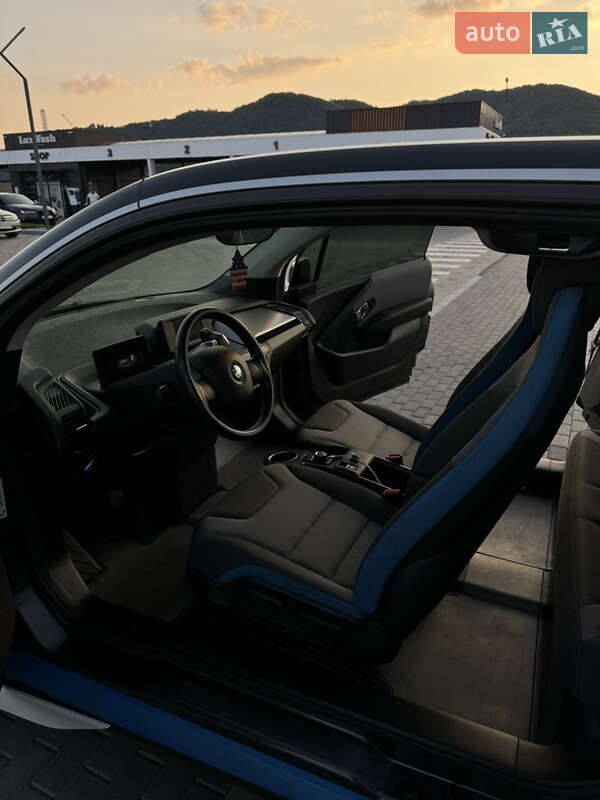 Хэтчбек BMW I3 2020 в Хусте