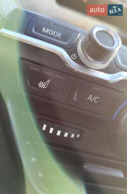 Хэтчбек BMW I3 2016 в 