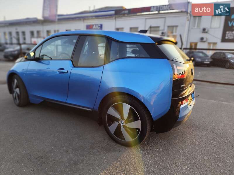 Хэтчбек BMW I3 2016 в Киеве