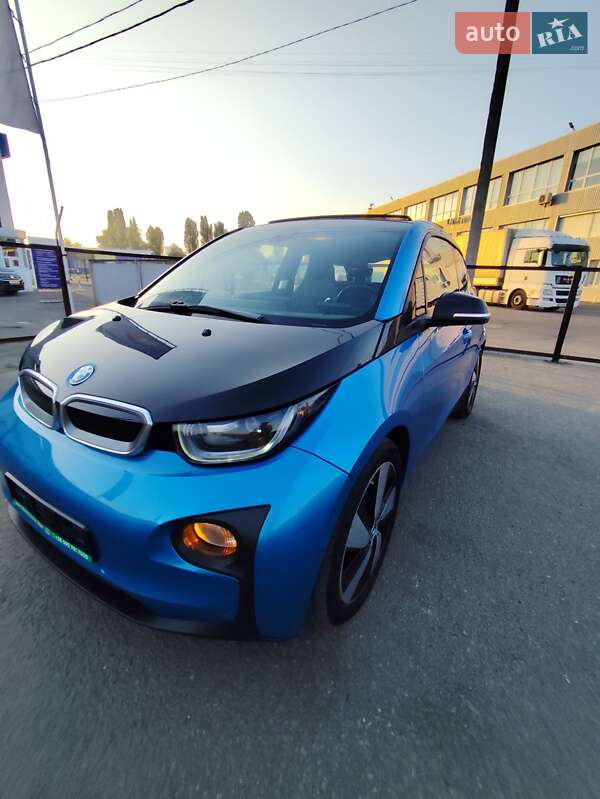 Хэтчбек BMW I3 2016 в Киеве
