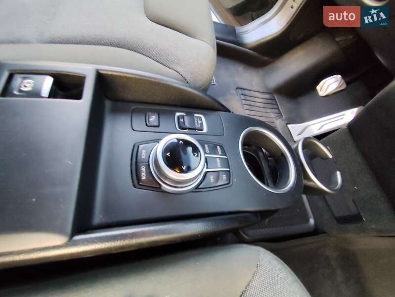 Хэтчбек BMW I3 2016 в Киеве