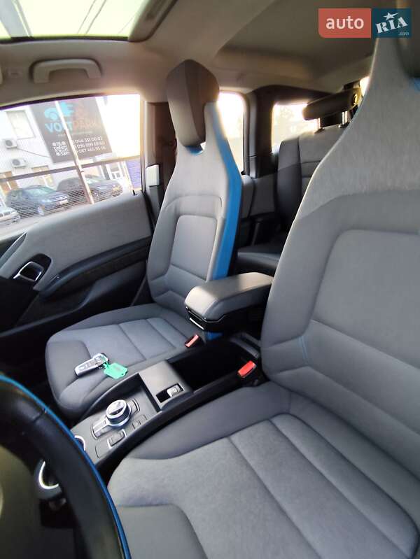Хэтчбек BMW I3 2016 в Киеве