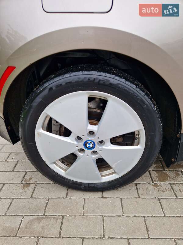 Хэтчбек BMW I3 2014 в Тернополе